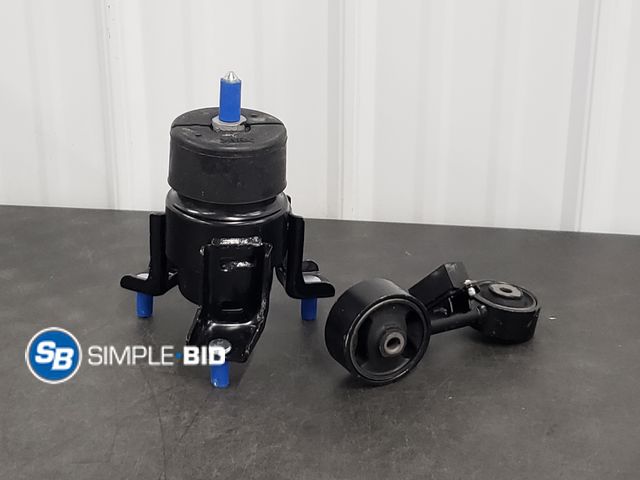 Lot 58-75064 - Rear Engine Motor Mount for Nissan Murano