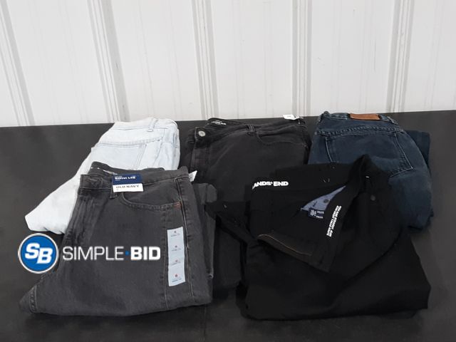 Lot 58-34994 - Lot of (5) Women's Jeans - various styles including Old Navy, Lands End, Calvin Klein and more -- Si...