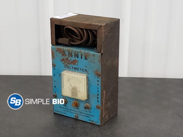 Lot 58-74746 - Vintage Annie Analyzer - Mechanical Refrigeration Enterprises