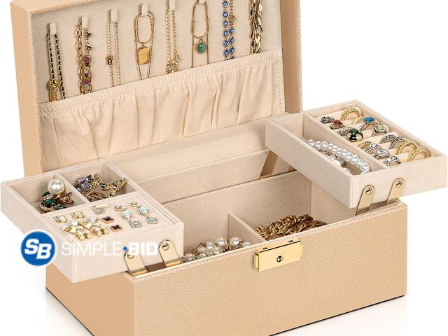Lot 58-83655 - New AKOZLIN Travel Jewelry Box Organizer Functional 2-trays Leather Jewelry Storage Case with Lockab...