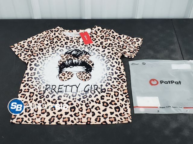 Lot 58-41341 - New GIRLS! Pretty Girl Cheetah T-Shirt - SIZE 7/8 years old