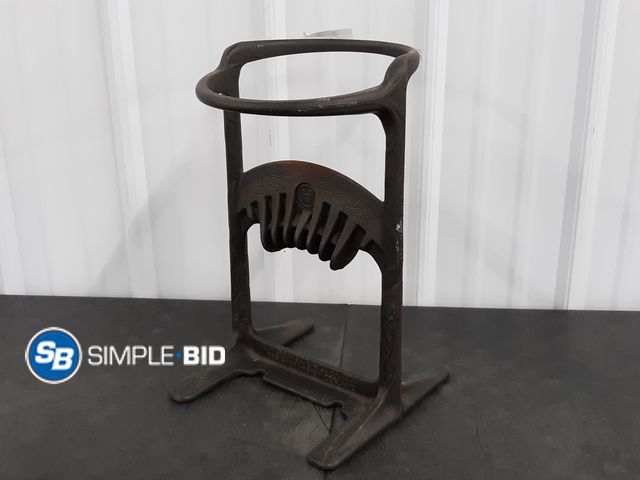 Lot 58-38795 - Log Splitter