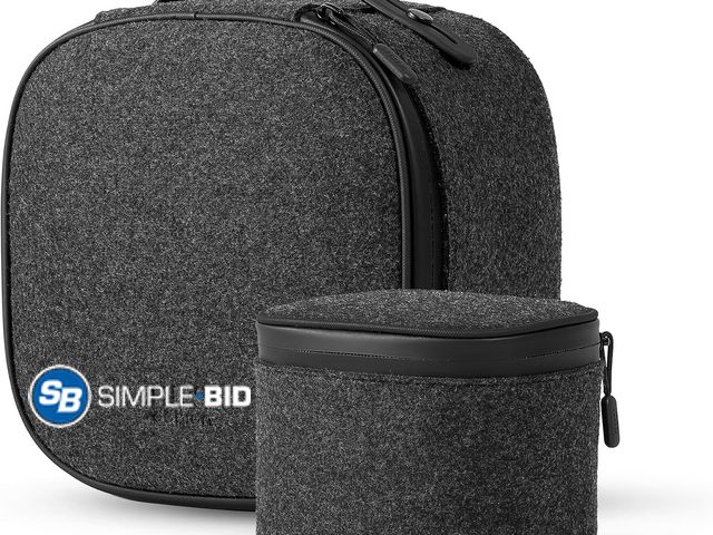 Lot 58-35949 - New KIWI design P4 Carrying Case Compatible with Meta Quest 3S/3/2/Vision Pro Original Strap and Tou...