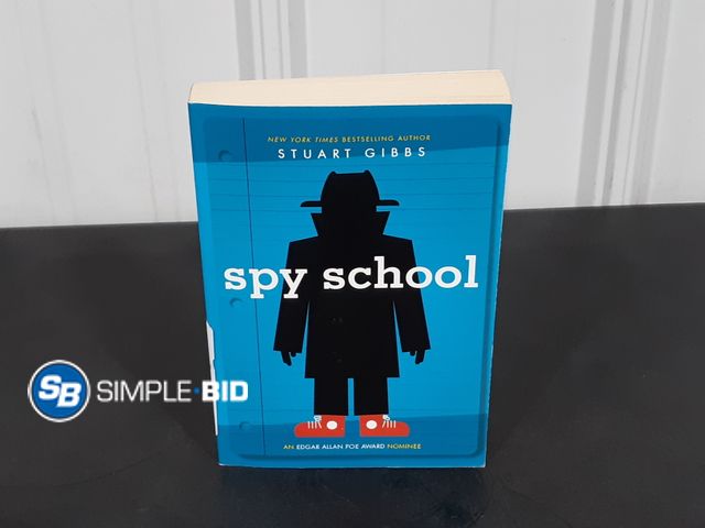 Lot 58-17906 - New Spy School paperback book