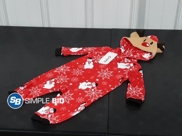 Lot 58-28069 - New PatPat Christmas Family Matching Pajamas  Reindeer PJs Hooded Onesie -- BABY for ages 3-6 months...