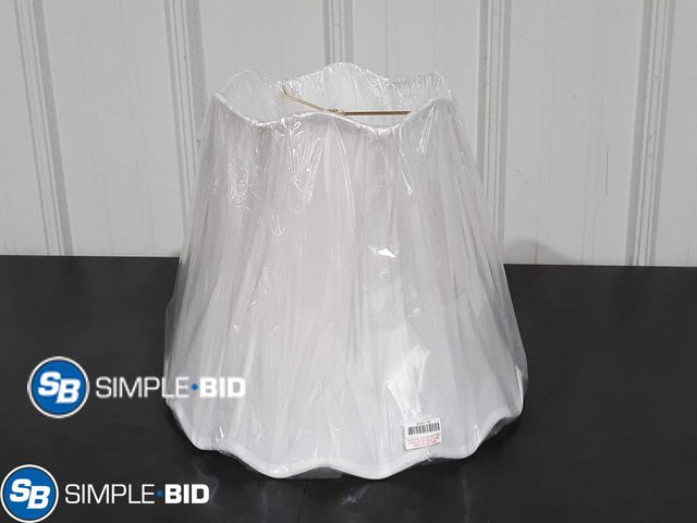 Lot 58-25195 - Decorative Lamp Shade