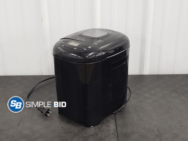 Lot 58-77092 - Amazon Basics Bread Maker-Light Use