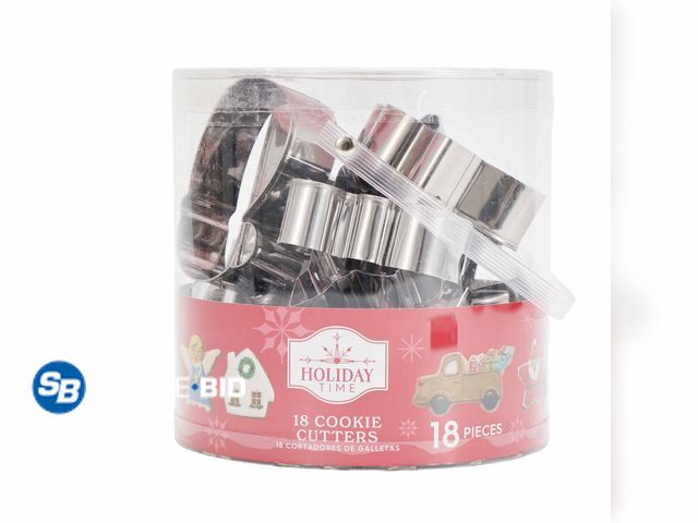 Lot 58-33534 - New Holiday Time Christmas 18CT Metal Cookie Cutters