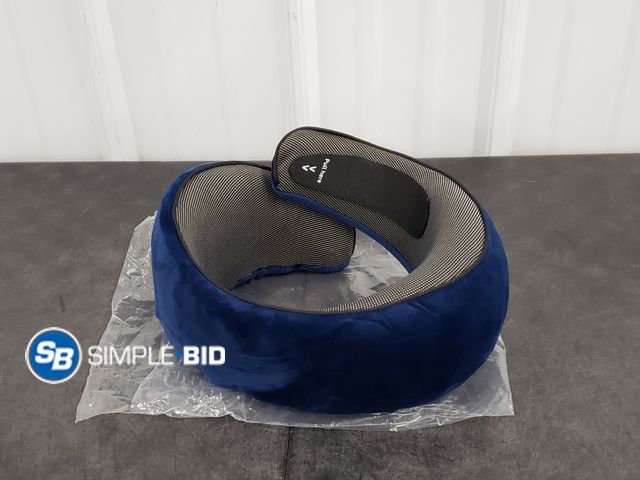 Lot 58-67667 - Memory Foam Travel Pillow - Neck Pillow