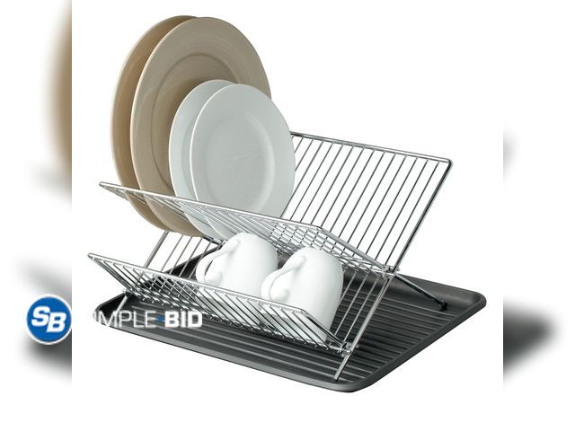 Lot 58-60805 - New Smart Design Dish Drainer Rack with Sink or Counter Drying Board - Chrome
