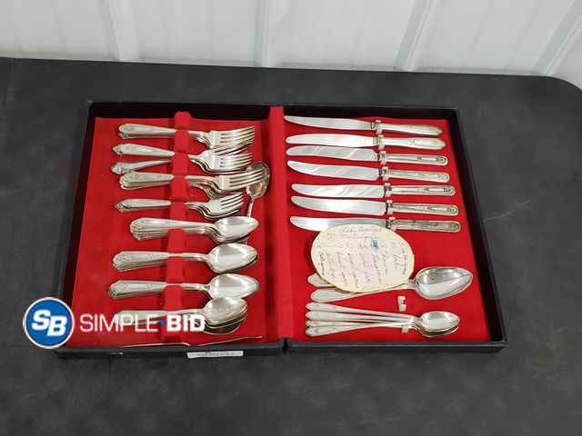 Lot 58-67527 - Flatware Set with Case  - Appears to Vintage
