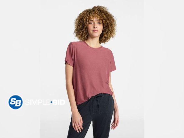 Lot 58-71492 - New Athletic Works Women's and Women's Plus Relaxed ButterCore Tee with Short Sleeves, Sizes XL