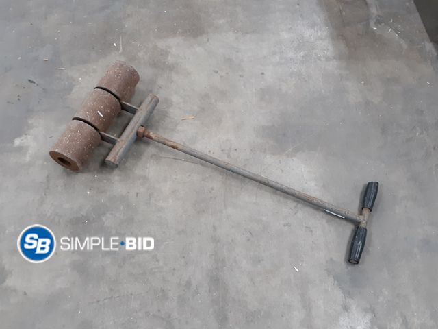 Lot 58-36029 - Heavy Duty Metal Weighted Flooring Roller