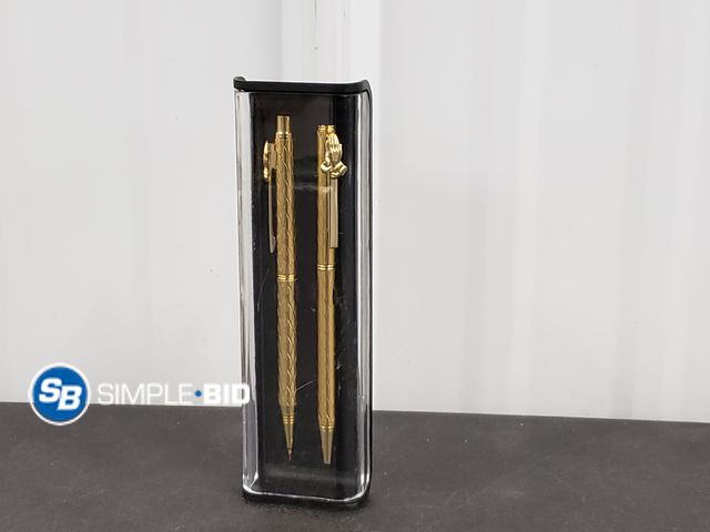 Lot 58-58378 - Gold Pen &amp; Pencil Set in case
