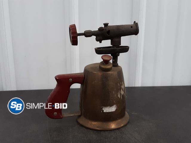 Lot 58-38541 - Vintage Smoker