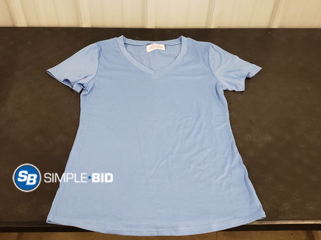 Lot 58-53889 - Soft Blue V Neck T Shirt for Women Size S