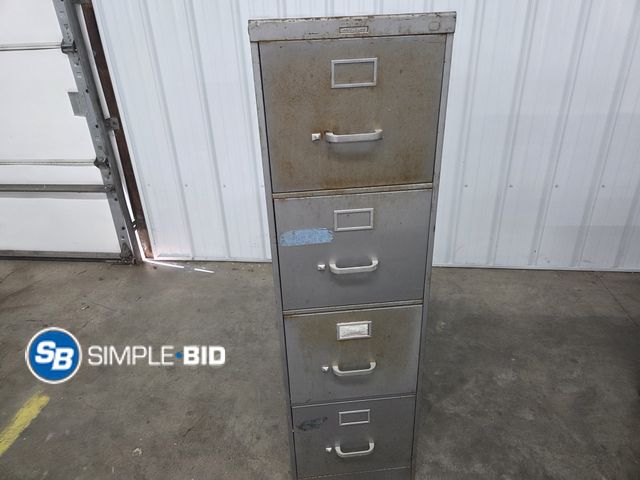 Lot 58-73595 - 4 Drawer Metal File Cabinet