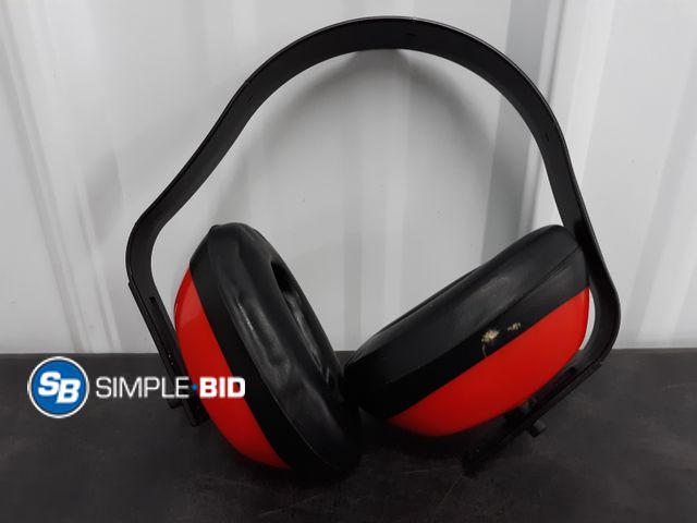 Lot 58-54390 - Noise Canceling Ear Muffs