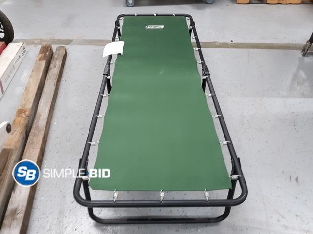 Lot 58-74662 - Coleman Ridgeline III Cot - 74 x 26 x 15.2" - Comes with Mat - Very Light Use Great Condition