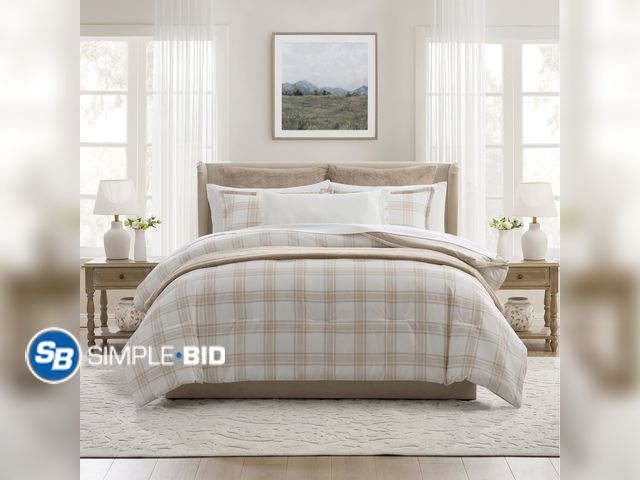 Lot 58-51392 - New My Texas House Plaid 11-Piece Comforter Set with Sheets, Taupe, Queen