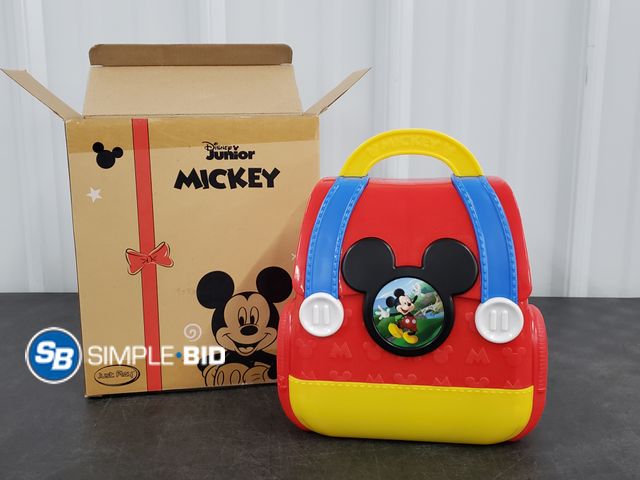 Lot 58-30874 - Disney Junior Mickey Mouse 9 piece Doctor Kit