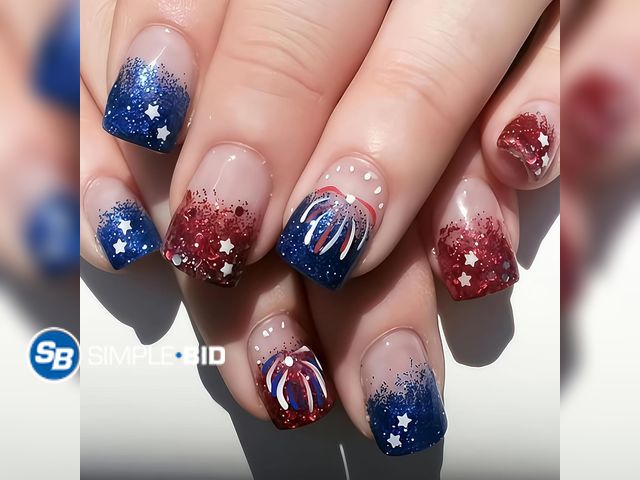 Lot 58-50467 - New 4th of July Glitter Fireworks Press on Nails Short Square Fake Nails Independence Day French Tip...
