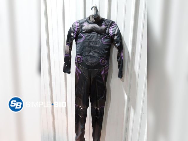 Lot 58-32702 - Fortnite Character Costume Size Youth Medium (8/10) - new