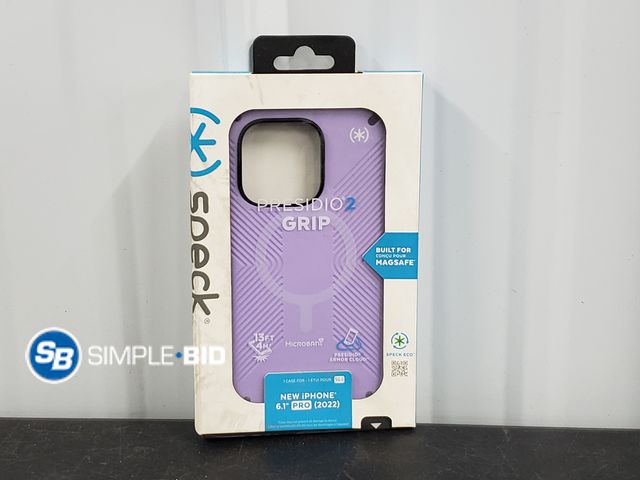 Lot 58-40551 - Speck Presidio2 Grip Phone Case for iPhone 6.1" Pro