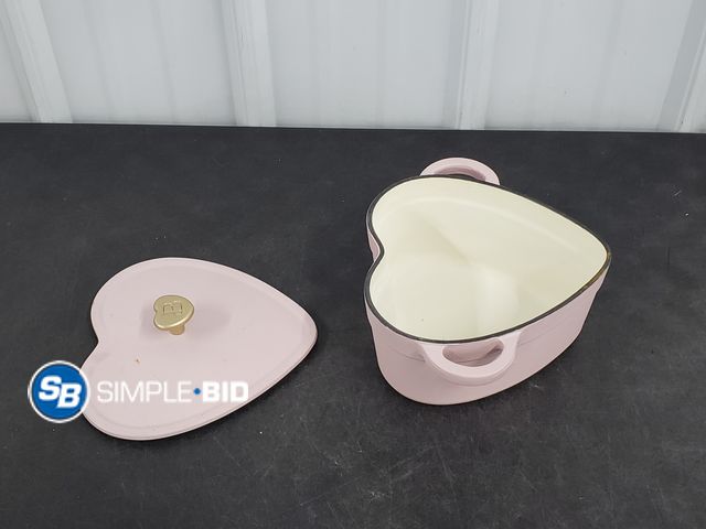 Lot 58-54437 - Heart Shaped Cast Iron Kettle with Lid