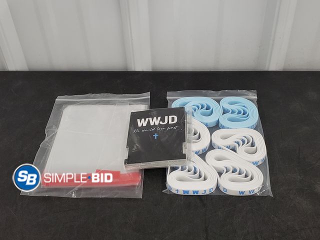 Lot 58-39056 - 36 piece set WWJD Bracelets and accessories - appears unused