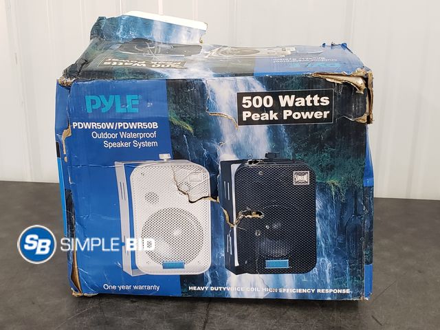 Lot 58-84156 - Pyle Outdoor Waterproof Speaker System - 500 Watt Peak Power