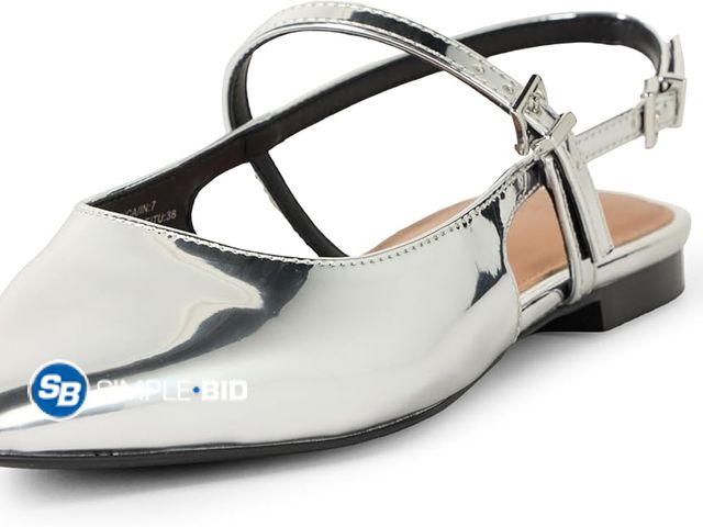 Lot 58-39823 - New The Drop Women's Tammie Pointed Toe Flat - SIZE 10