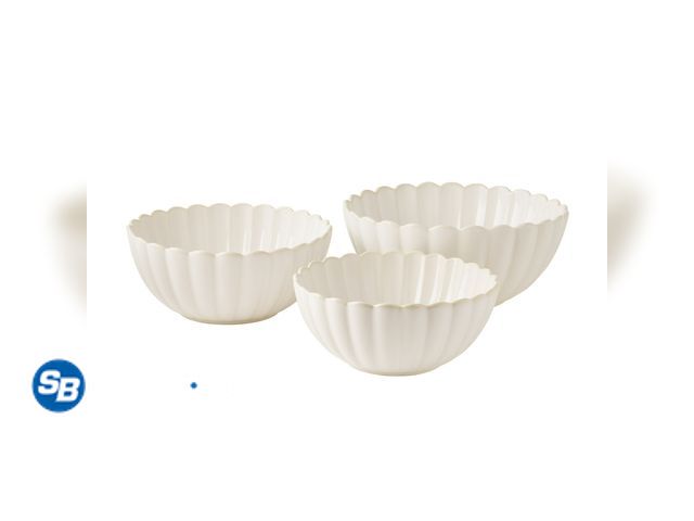 Lot 58-38011 - New The Pioneer Woman Colette Stoneware Nesting Bowls, Cream, Set of 3