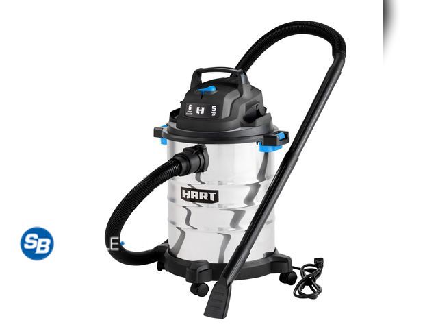 Lot 58-60619 - New Hart 6 gallon 5 peak HP stainless steel wet/dry vacuum with bonus car cleaning kit