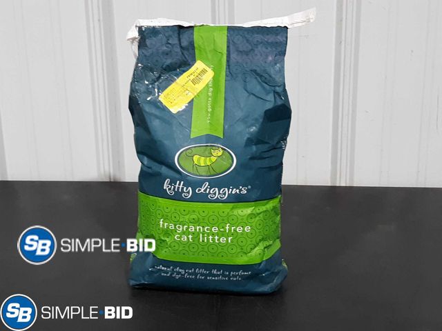 Lot 58-23552 - Kitty Diggins Fragrance-Free Cat Litter - 7 lbs. - Hole in Bag, Some May Be Missing