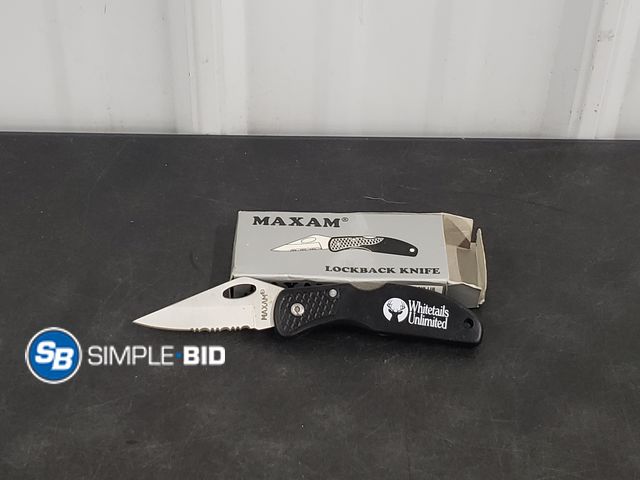 Lot 58-75153 - Maxam Lockback Knife