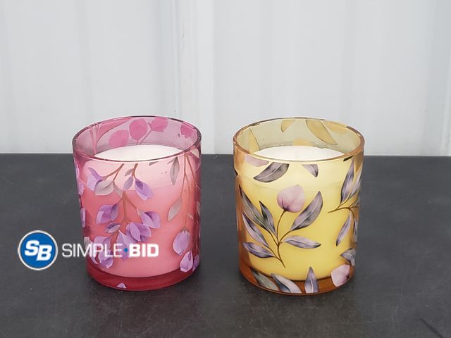 Lot 58-68483 - Lot of (2) New Simply Indulgent Candles - Passionflower Nectar -- Coral Hibiscus