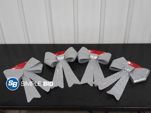 Lot 58-37198 - Lot of (4) New Holiday Time BOWS