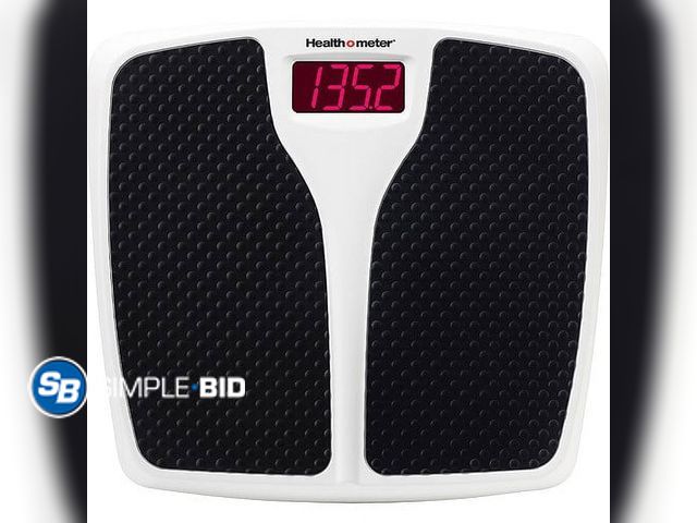 Lot 58-58748 - New Health o meter Split Mat Digital Scale, 400 lbs Capacity, LED Display, Black and White