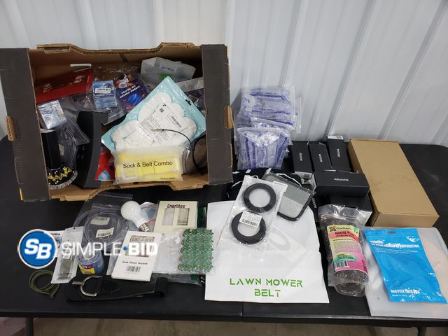 Lot 58-67134 - BOX of small amazon items and more - variety of items - unused