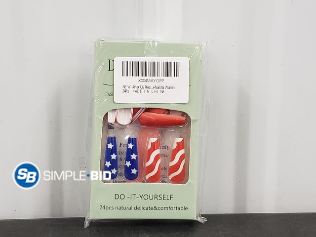 Lot 58-40455 - Press on Nails Set