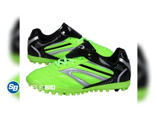 Lot 58-38836 - New MIASHUI Boys Soccer Cleats Youth Girls Sneakers Outdoor Sport Athletic Trainning Shoes,Green,9-9...