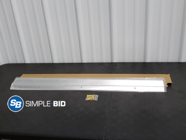 Lot 58-74546 - Aluminum Cap/Threshold 36"