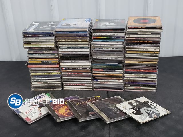 Lot 58-50378 - BOX full of CD's Variety of styles of Genre