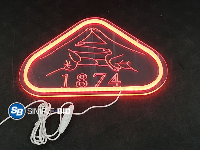 Lot 58-50577 - New USB LED 1874 Wall decor