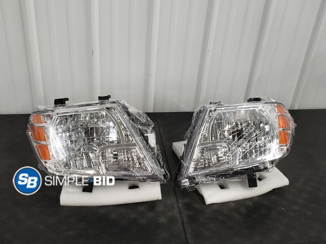 Lot 58-50283 - Pair of Headlights - Unknown Vehicle