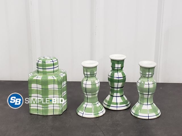 Lot 58-67430 - Lot of Candle Holders and Jar - Matching set - super cute!