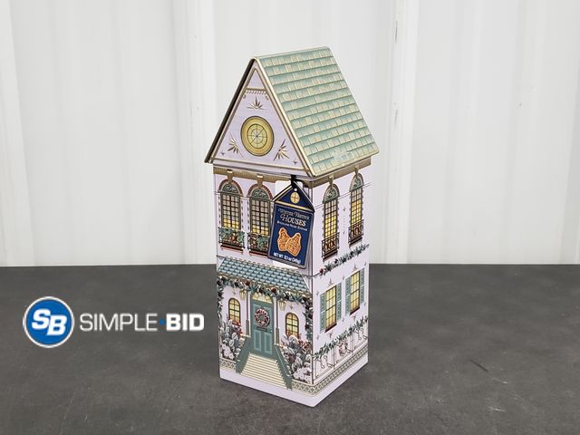 Lot 58-51162 - The Silver Crane Winter house Filled with Cookies - unopened