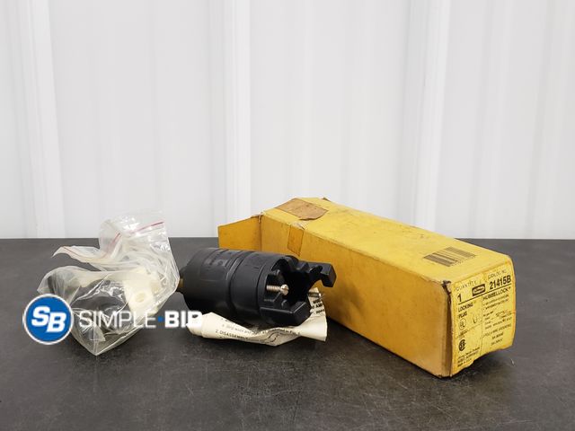 Lot 58-30468 - Locking Plug 21415B Hubblelock 3 Pole 4 Wire Grounding