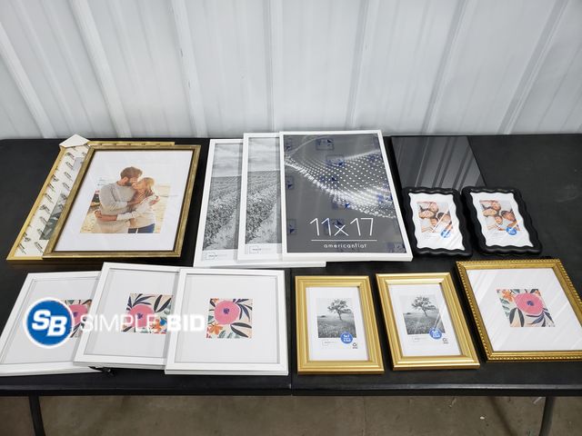 Lot 58-72035 - Lot of PICTURE FRAMES - various sizes and styles - unused